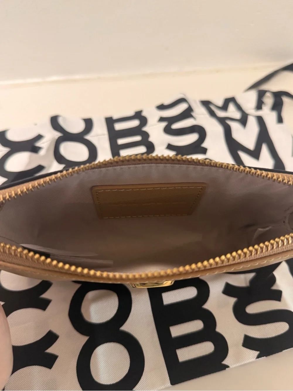 NWT Marc Jacobs j Marc wristlet - camel multi